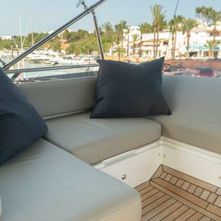 Boat image 12