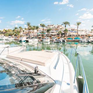 Boat image 8