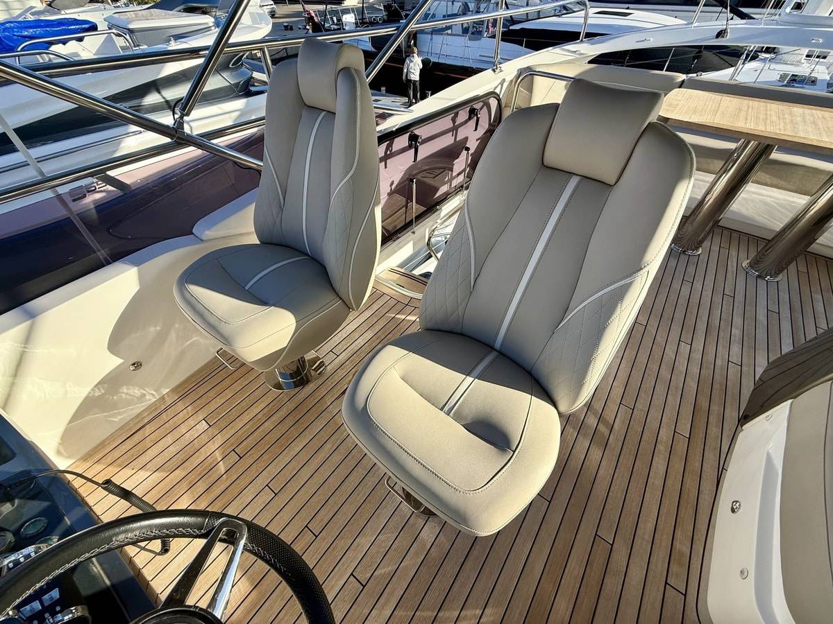 Princess 66