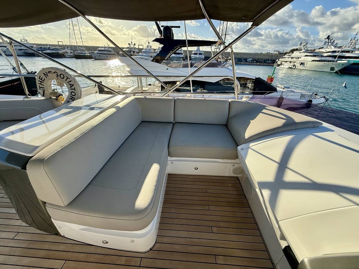 Princess 66