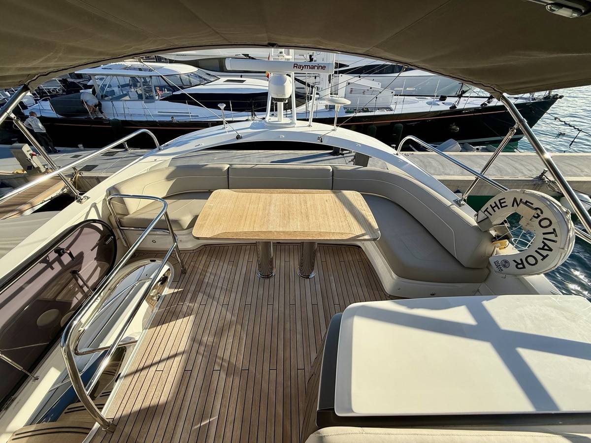 Princess 66