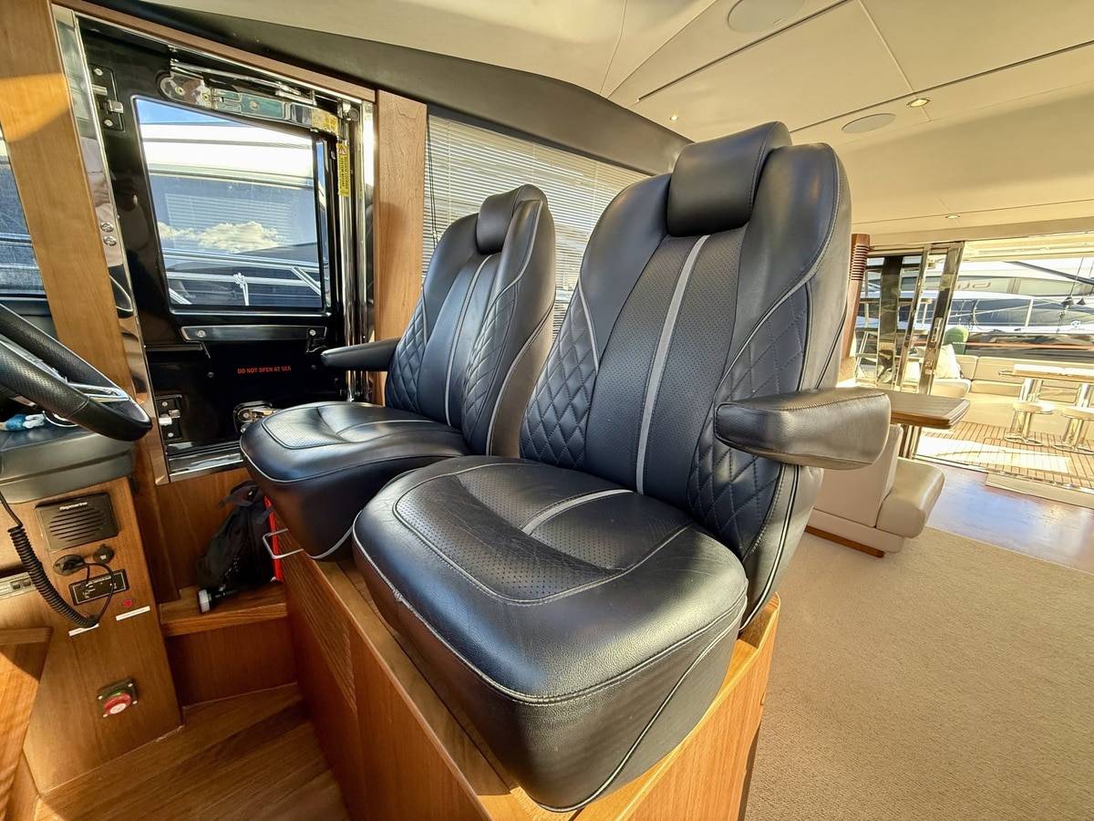Princess 66
