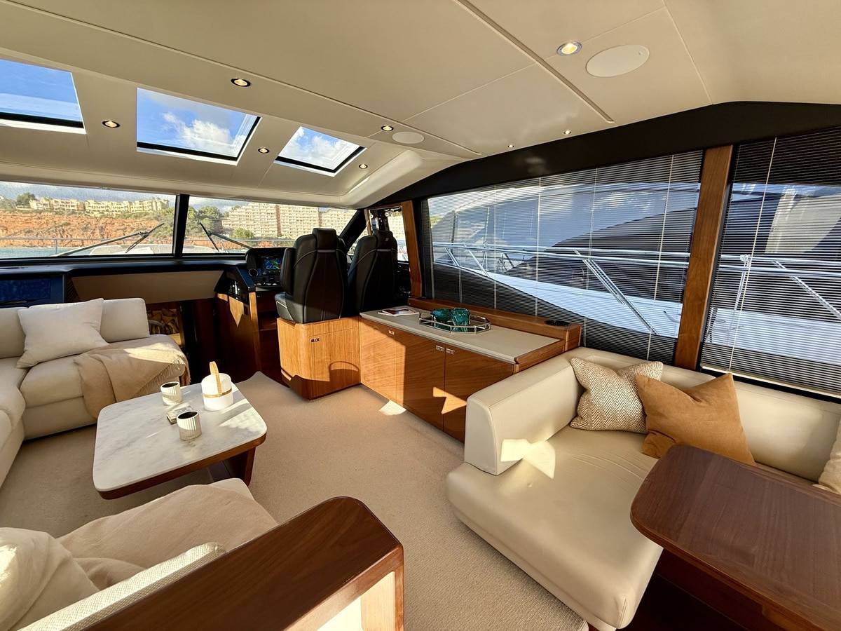 Princess 66