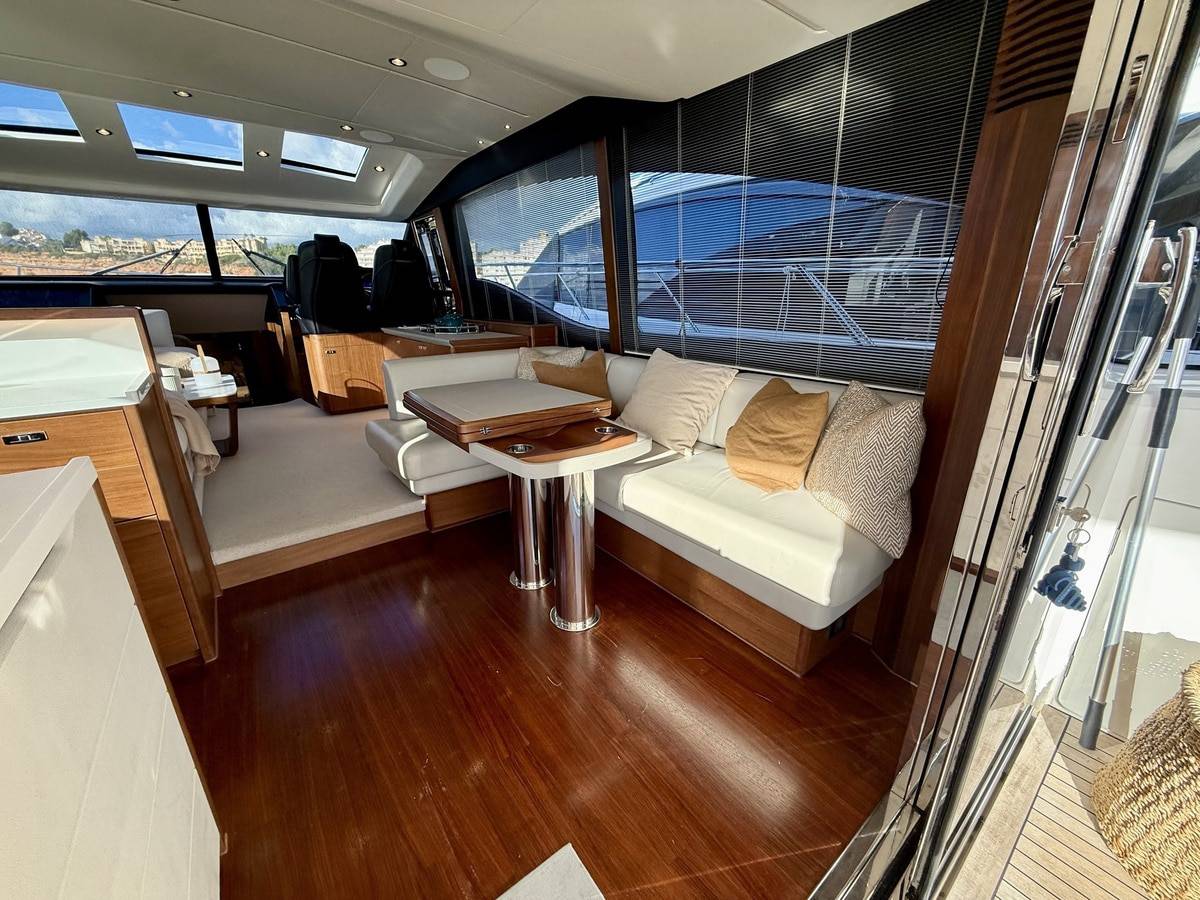 Princess 66