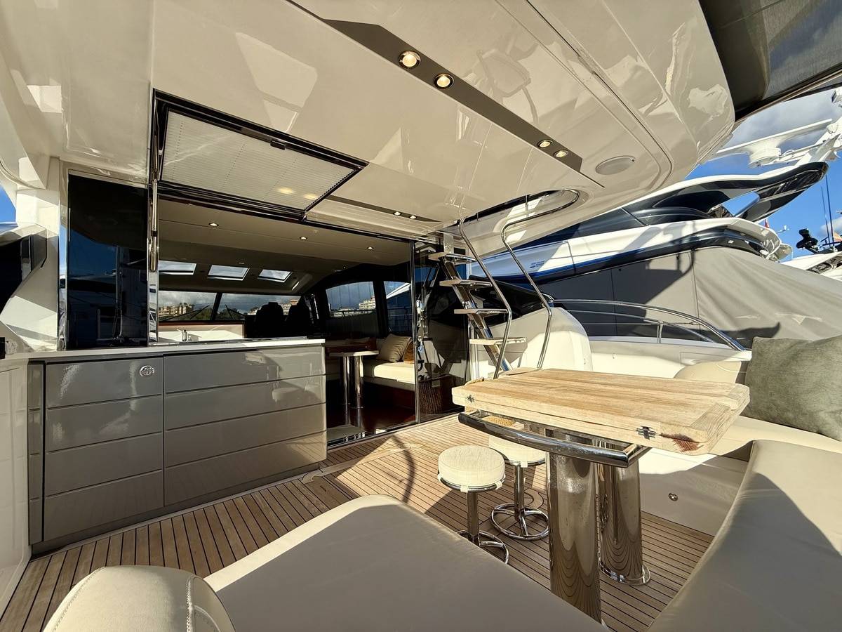 Princess 66