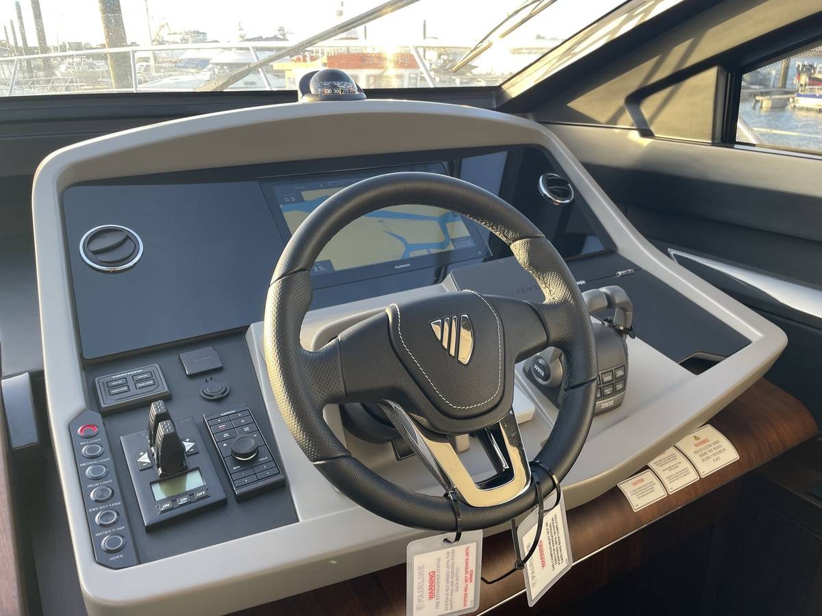 Fairline 58