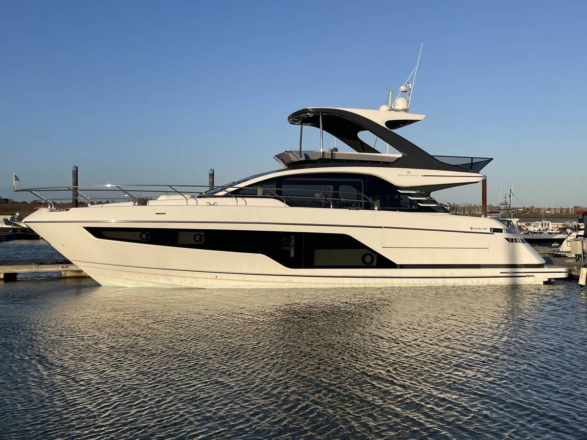Fairline 58