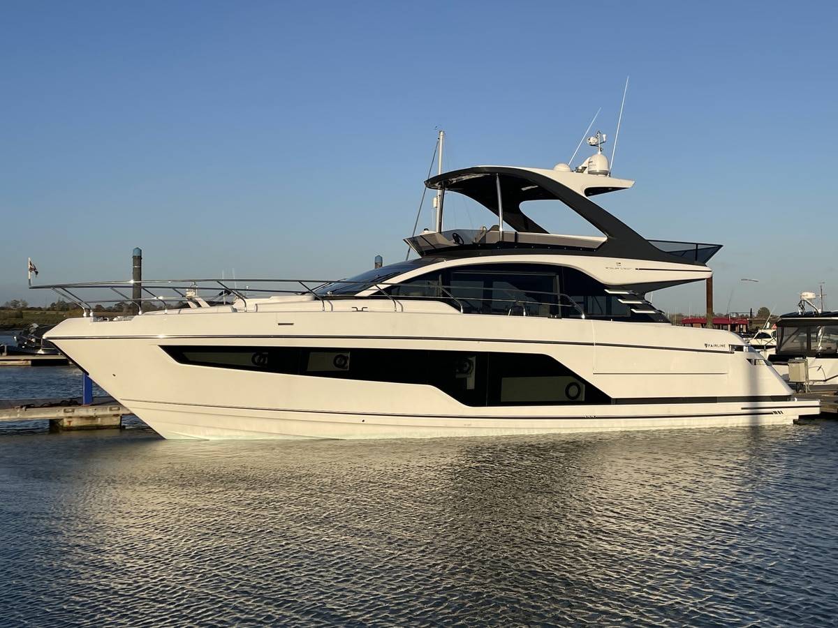 Fairline 58