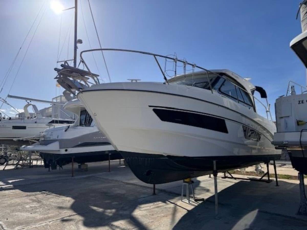 Beneteau 9 OB