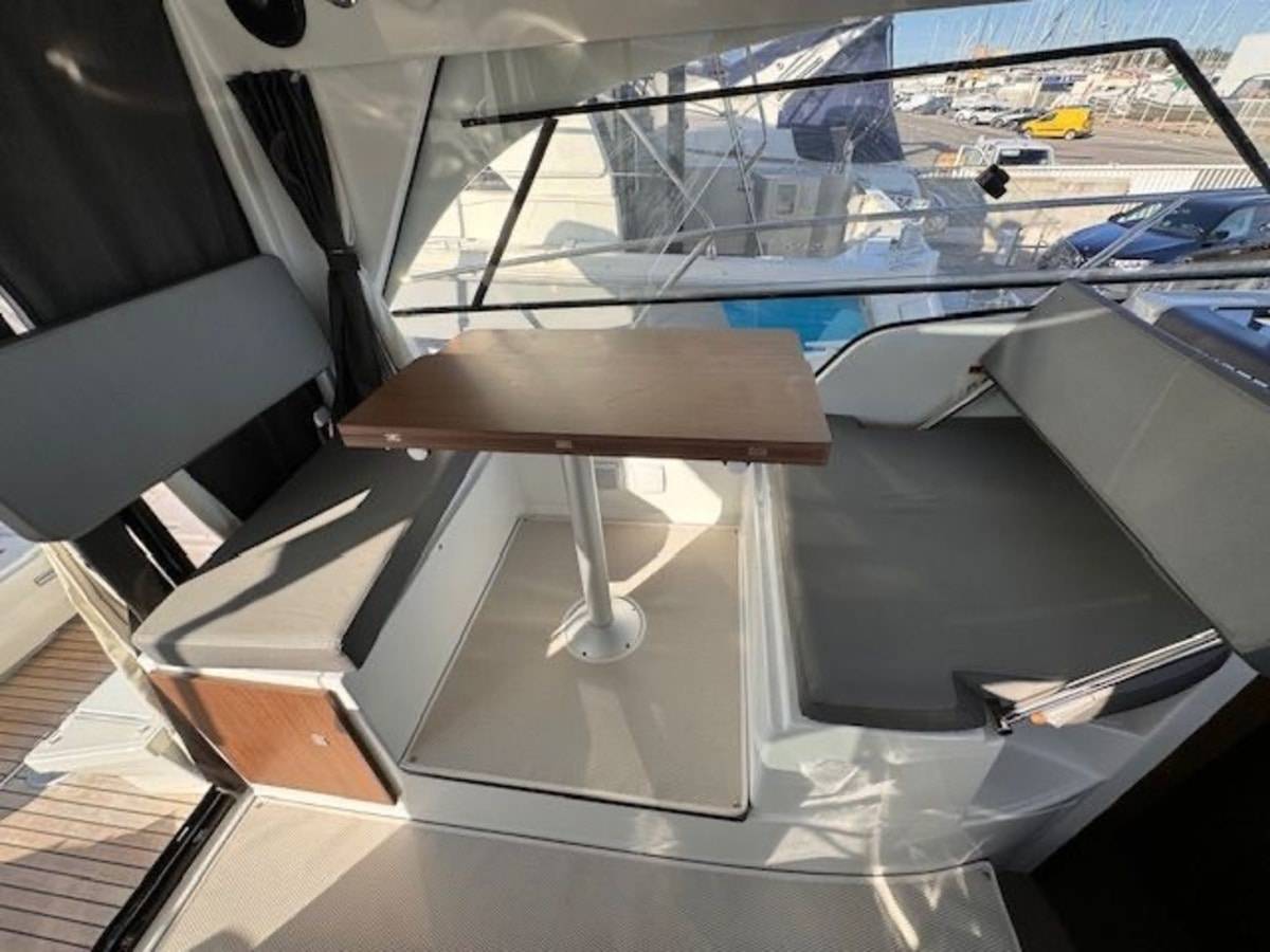 Beneteau 9 OB