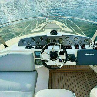 Boat image 9