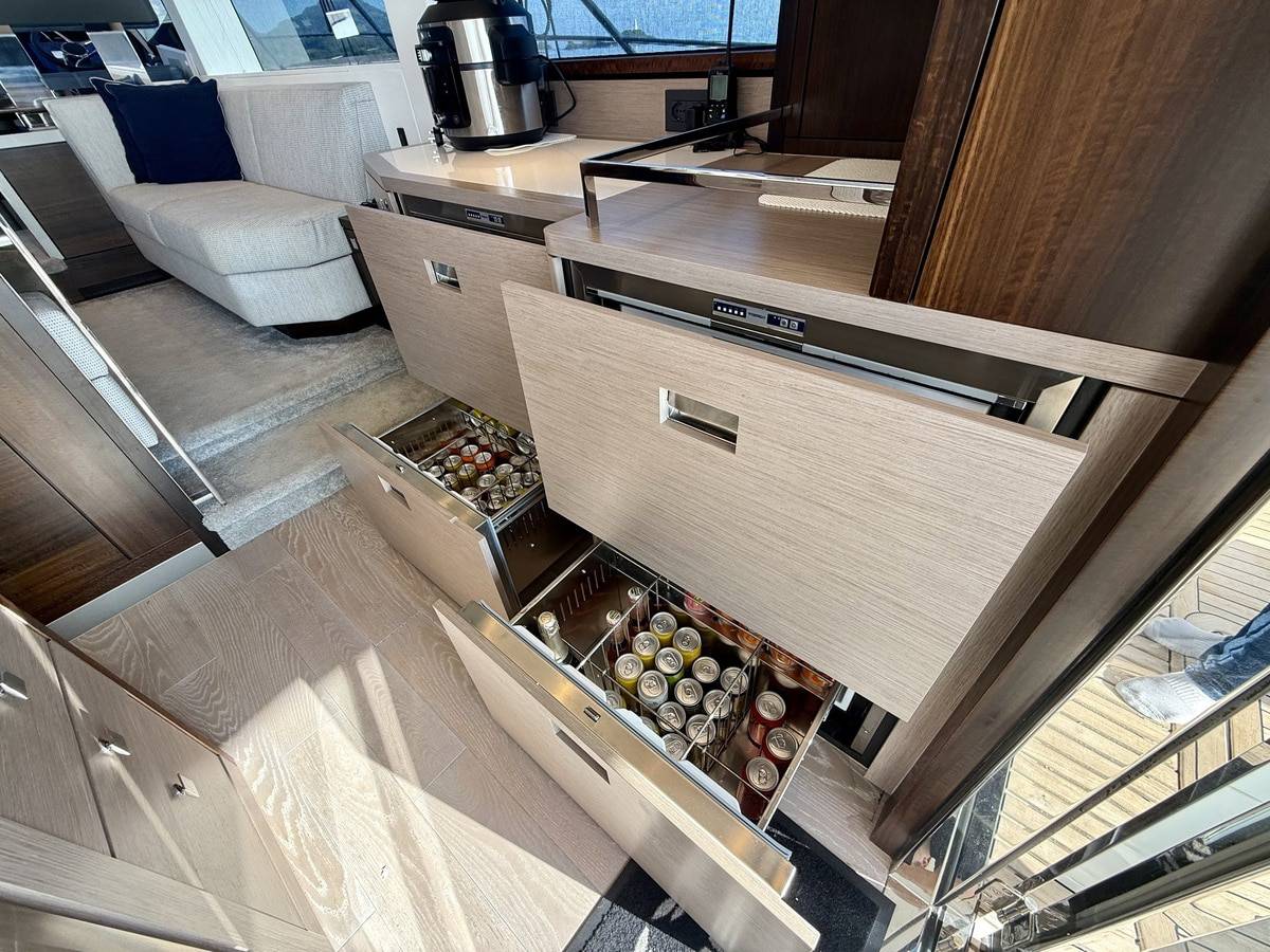 Sunseeker 55