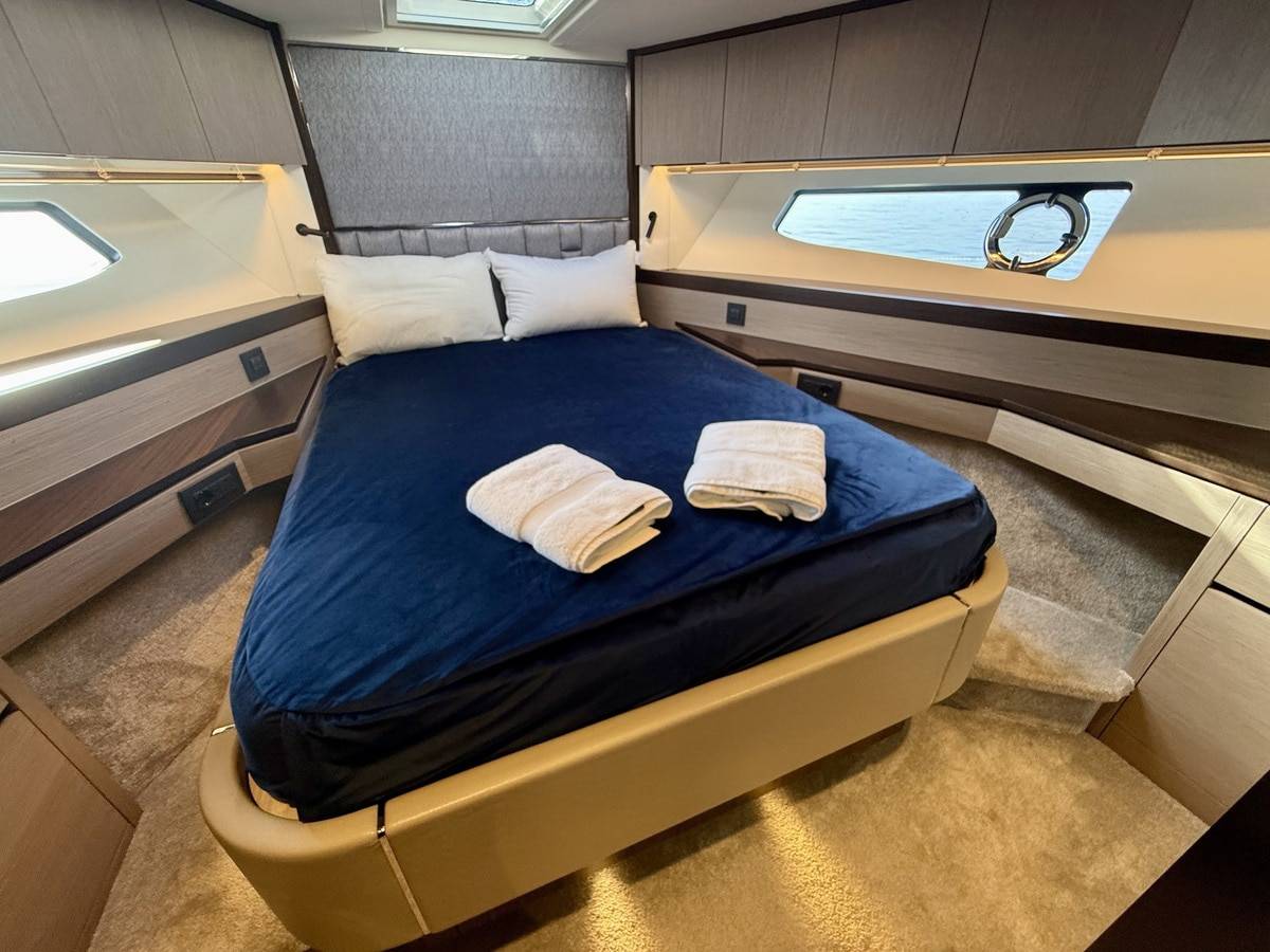 Sunseeker 55