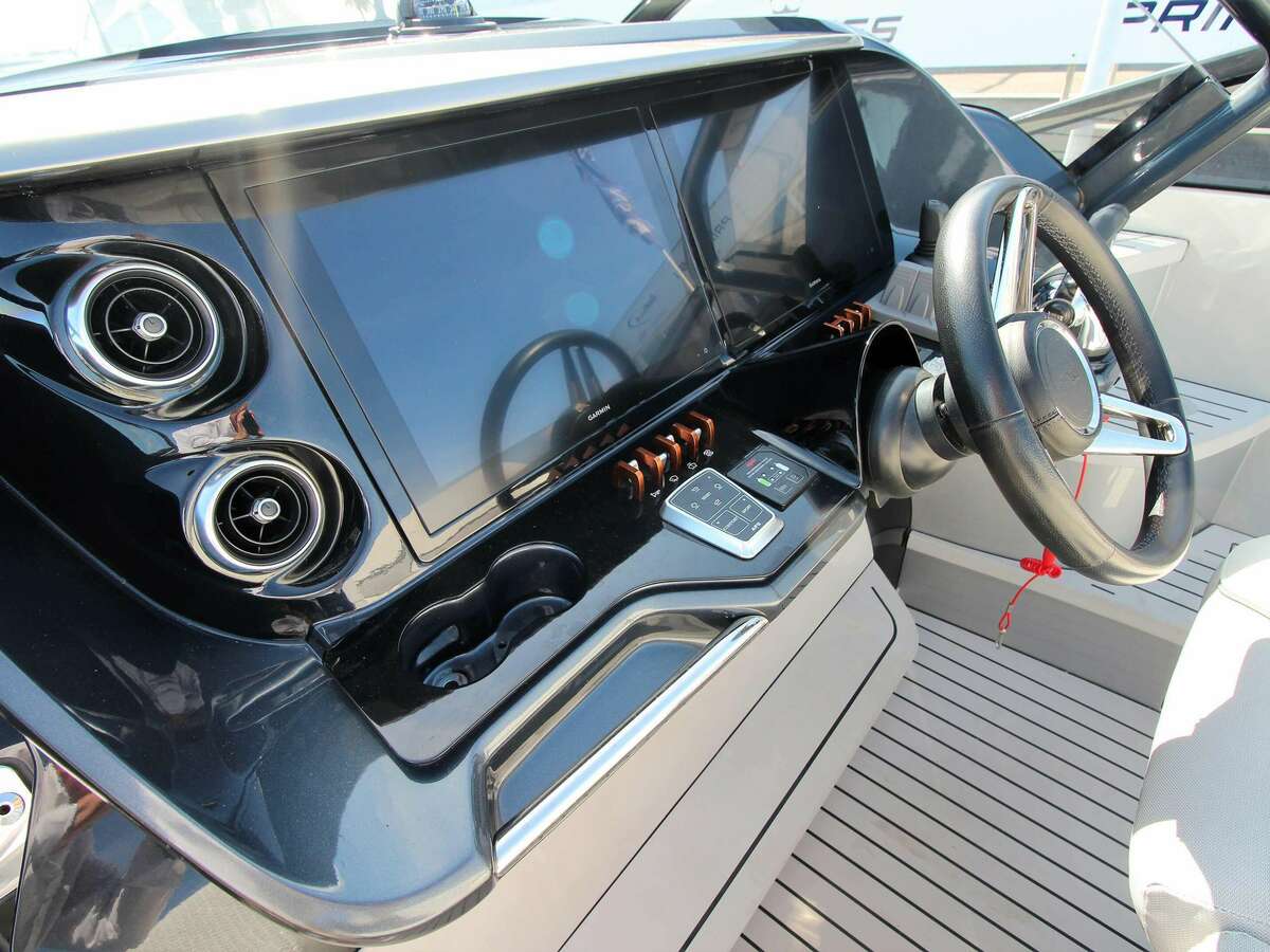 Princess 35