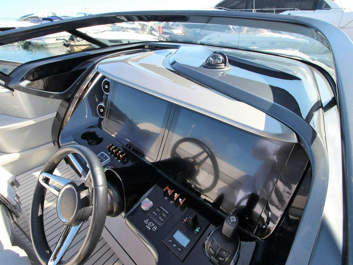Princess 35