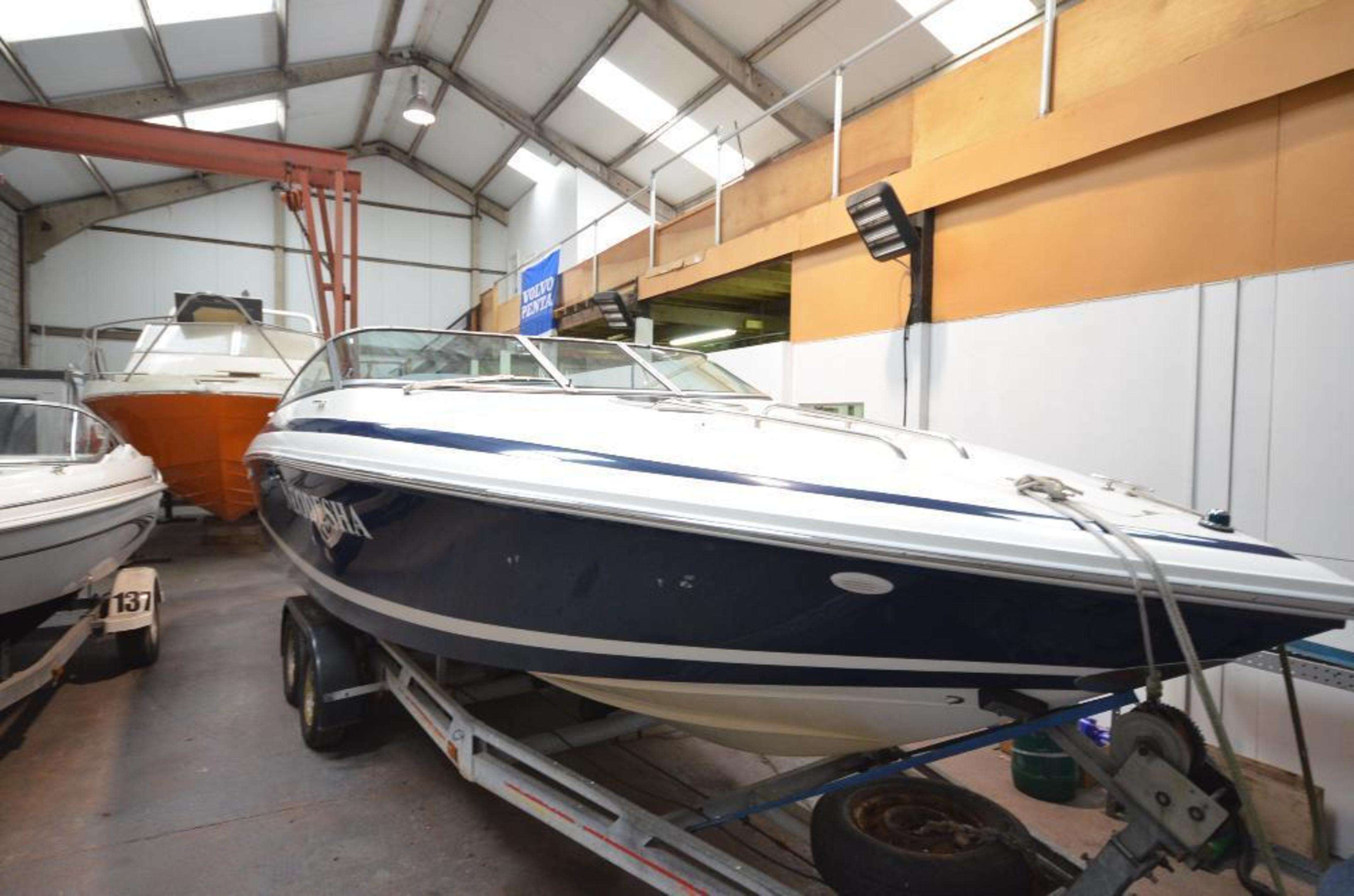 For Sale 2001 Cobalt 227 Cuddy Cabin - Boats.co.uk