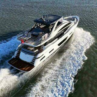 Boat image 3