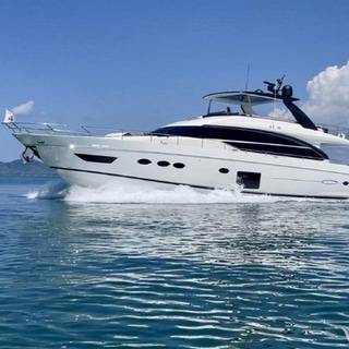 Boat image 1