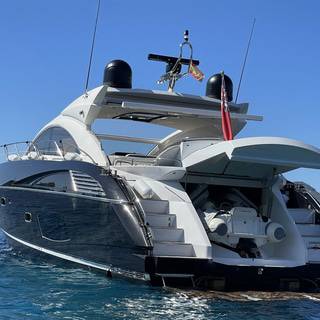 Boat image 3
