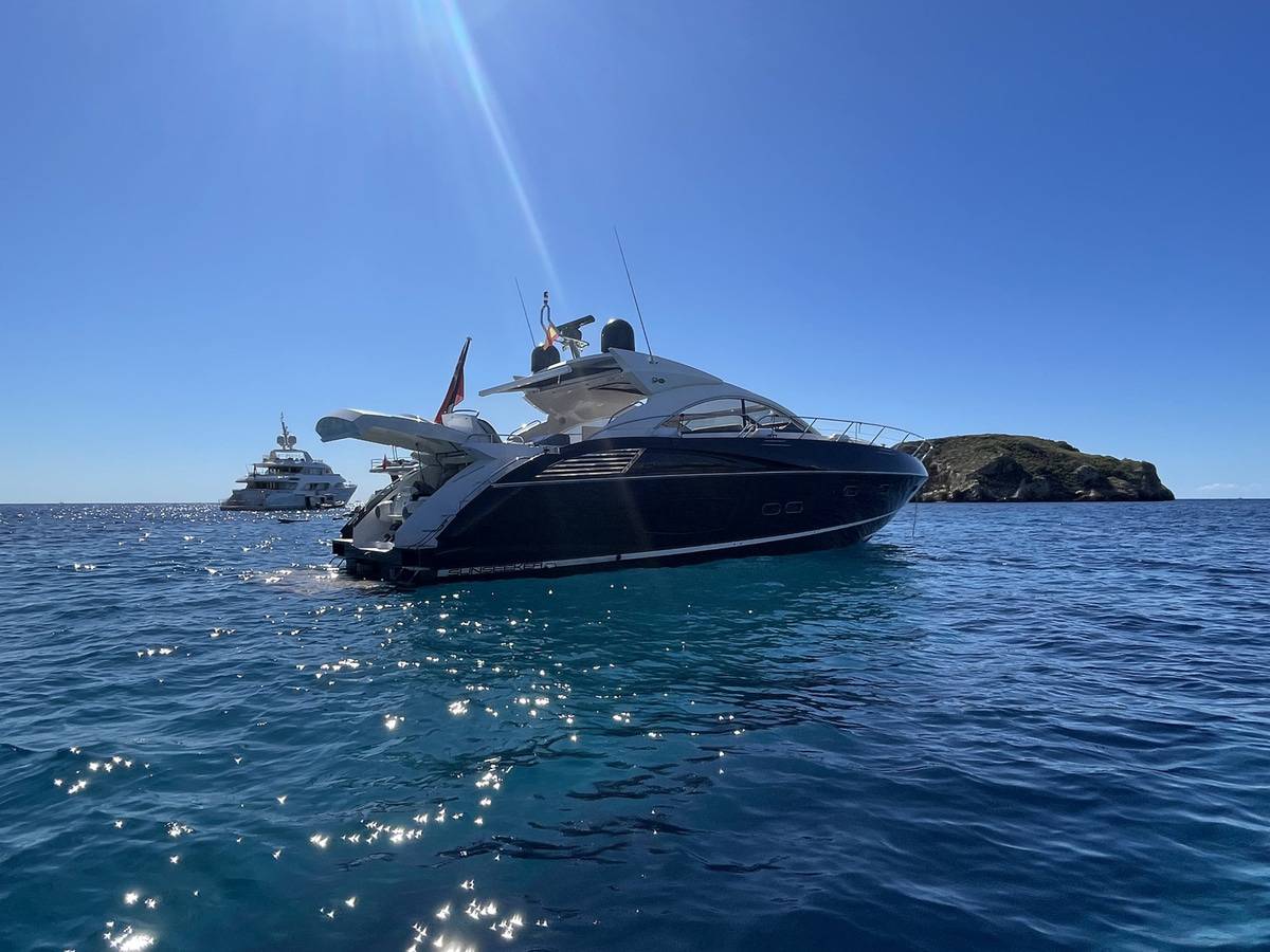 Sunseeker Predator 60