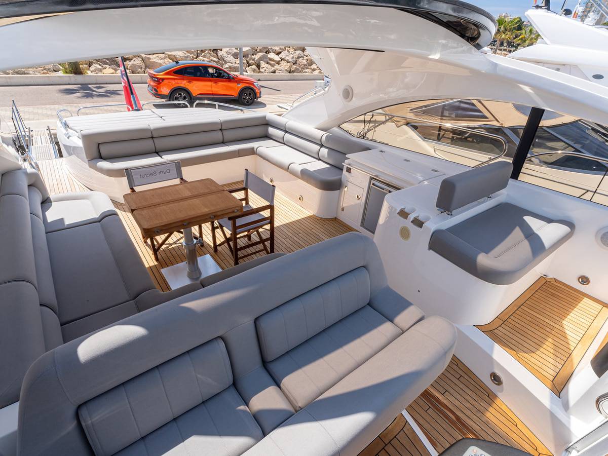 Sunseeker Predator 60