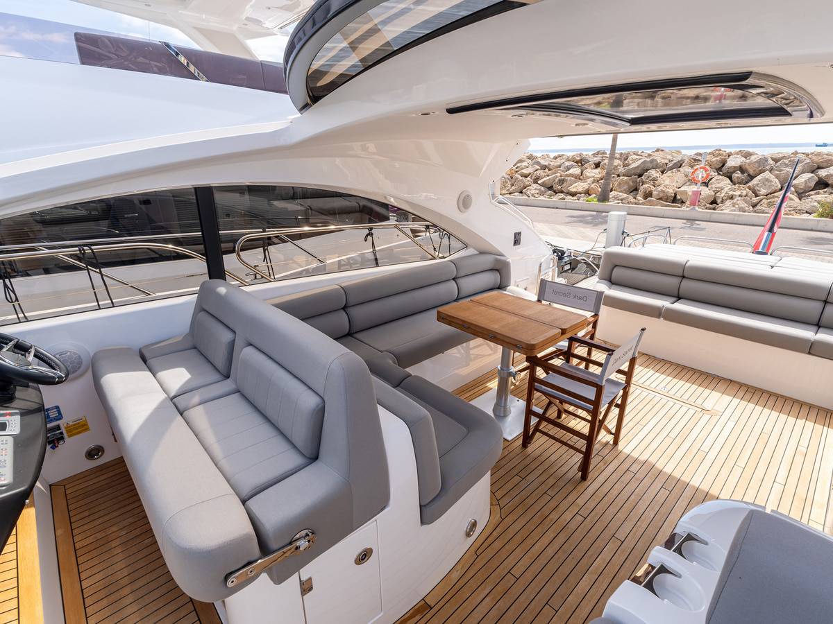 Sunseeker Predator 60