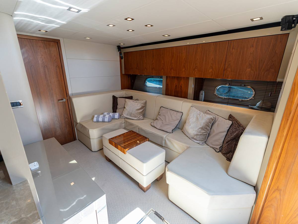 Sunseeker Predator 60