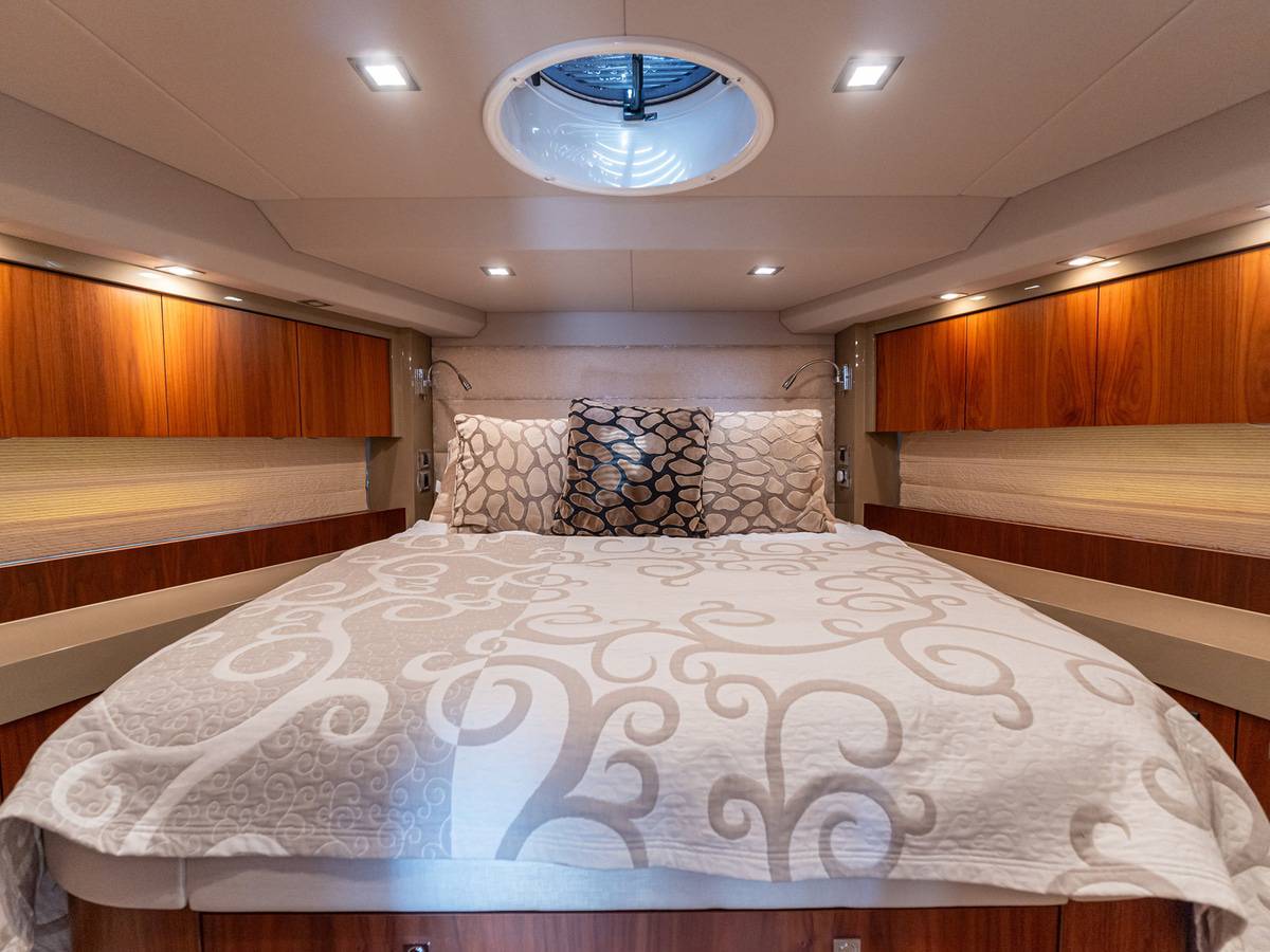 Sunseeker Predator 60