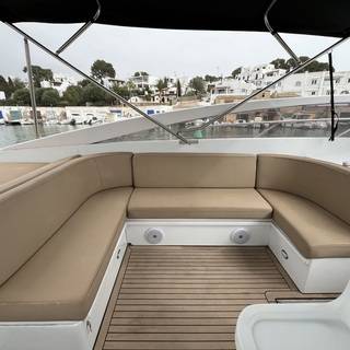 Boat image 10