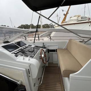 Boat image 12