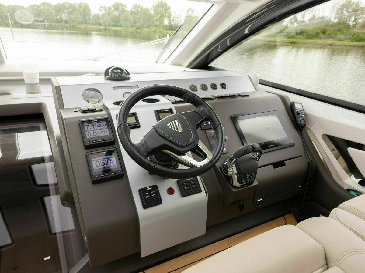 Fairline 53