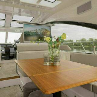 Boat image 14