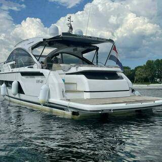 Boat image 3