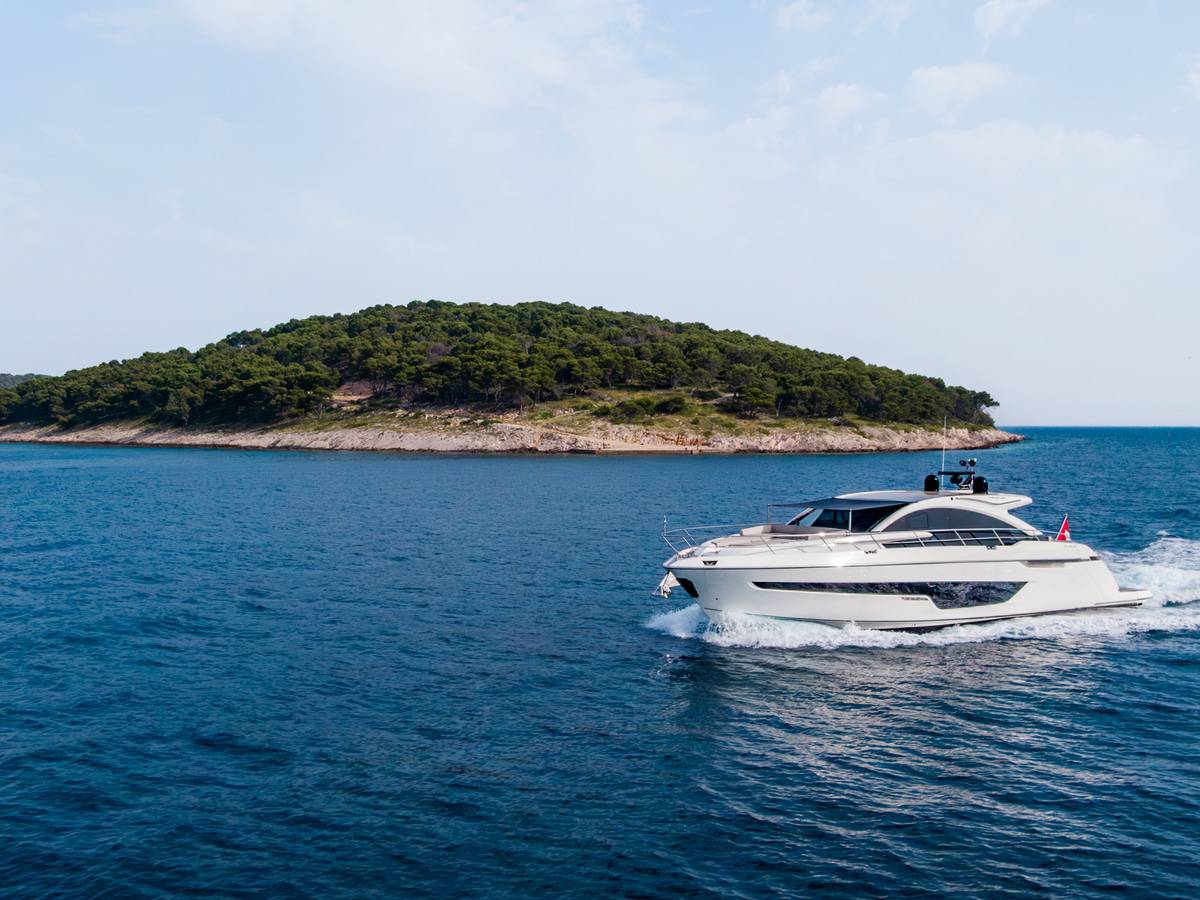 Fairline 65 GTO