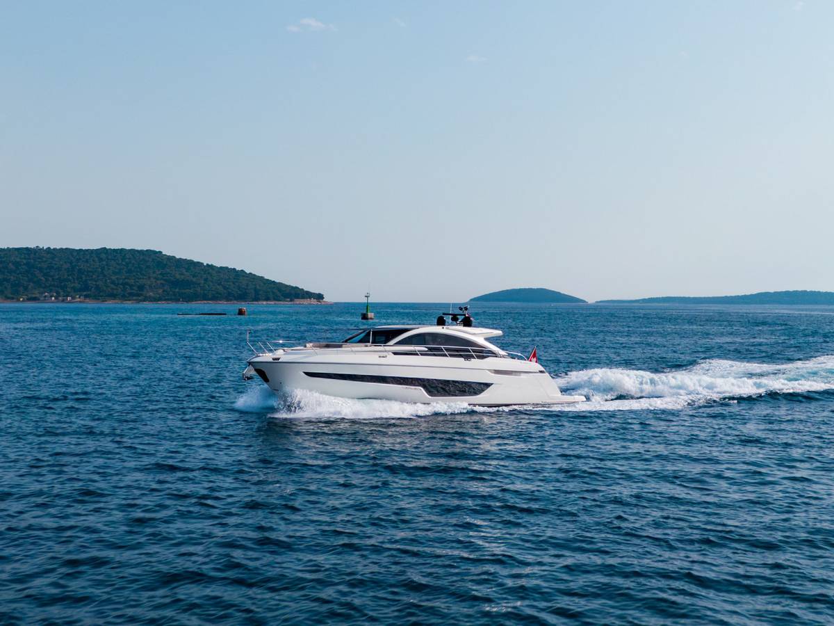 Fairline 65 GTO