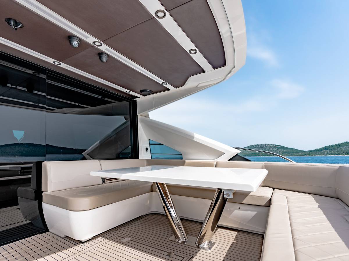 Fairline 65 GTO