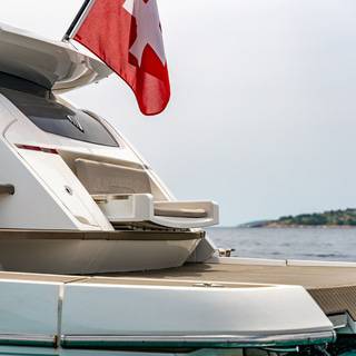 Boat image 12