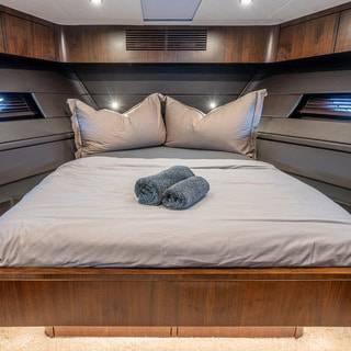 Boat image 44