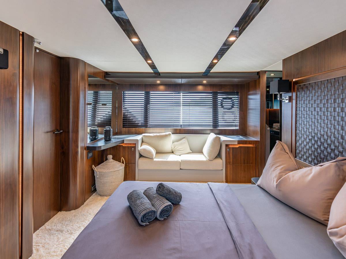 Fairline 65 GTO