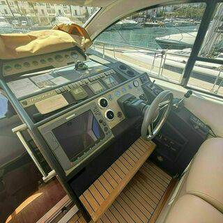 Boat image 5