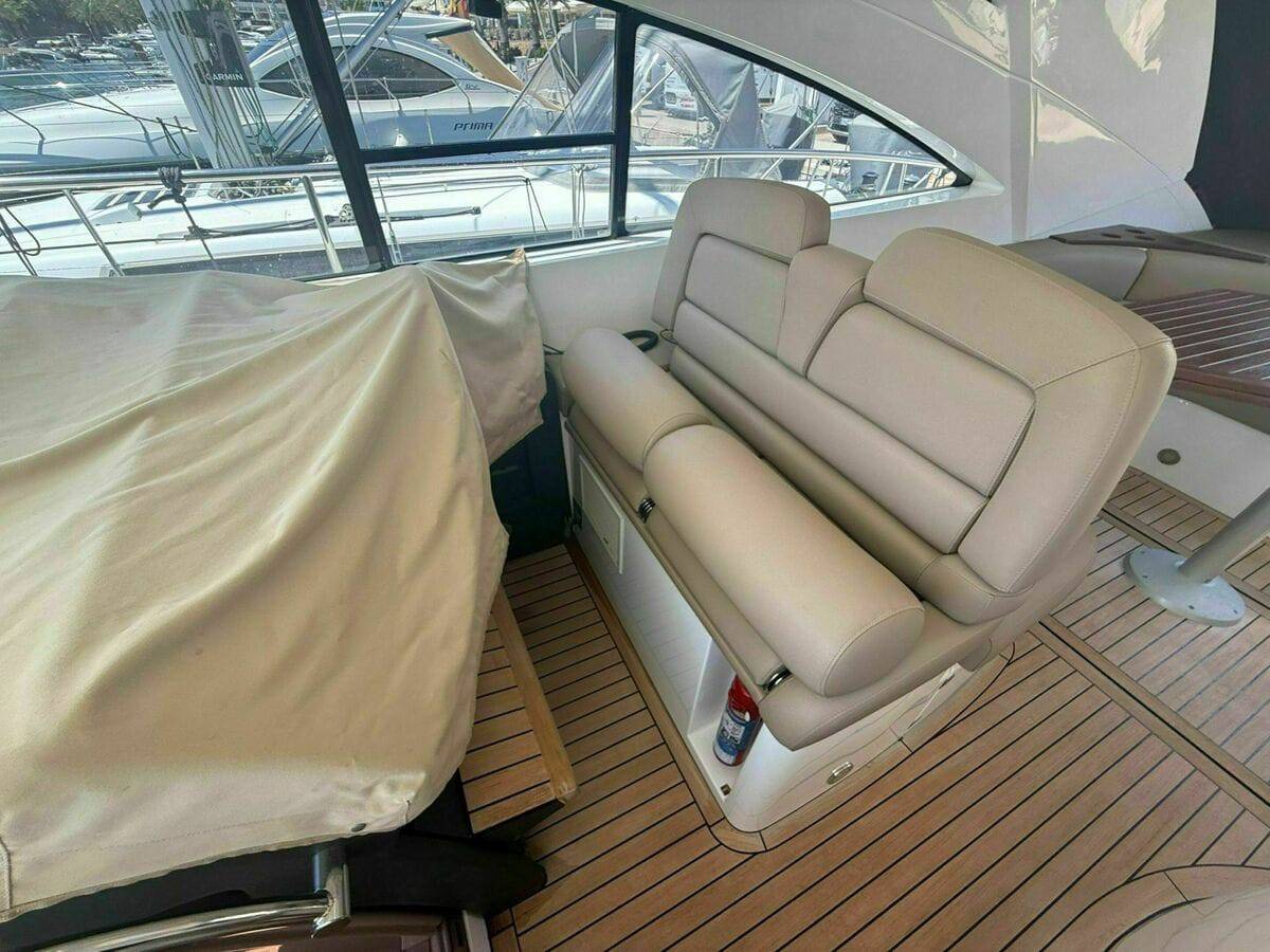 Fairline 47