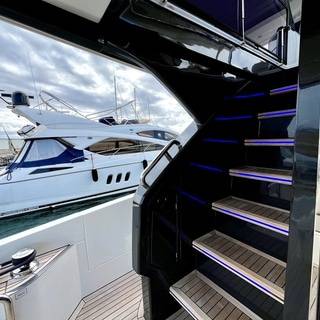 Boat image 11