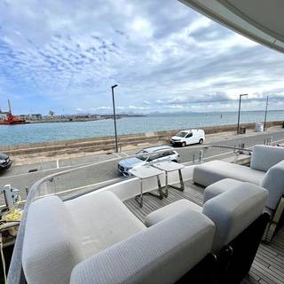 Boat image 12