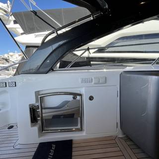 Boat image 12