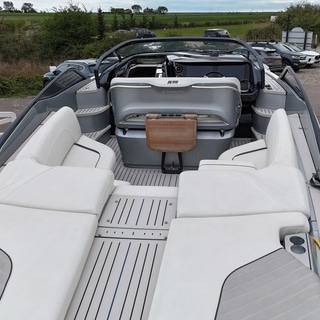 Boat image 5