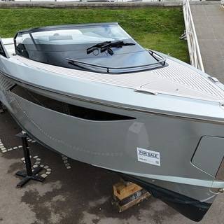 Boat image 17