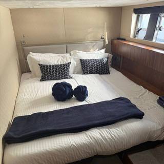 Boat image 28
