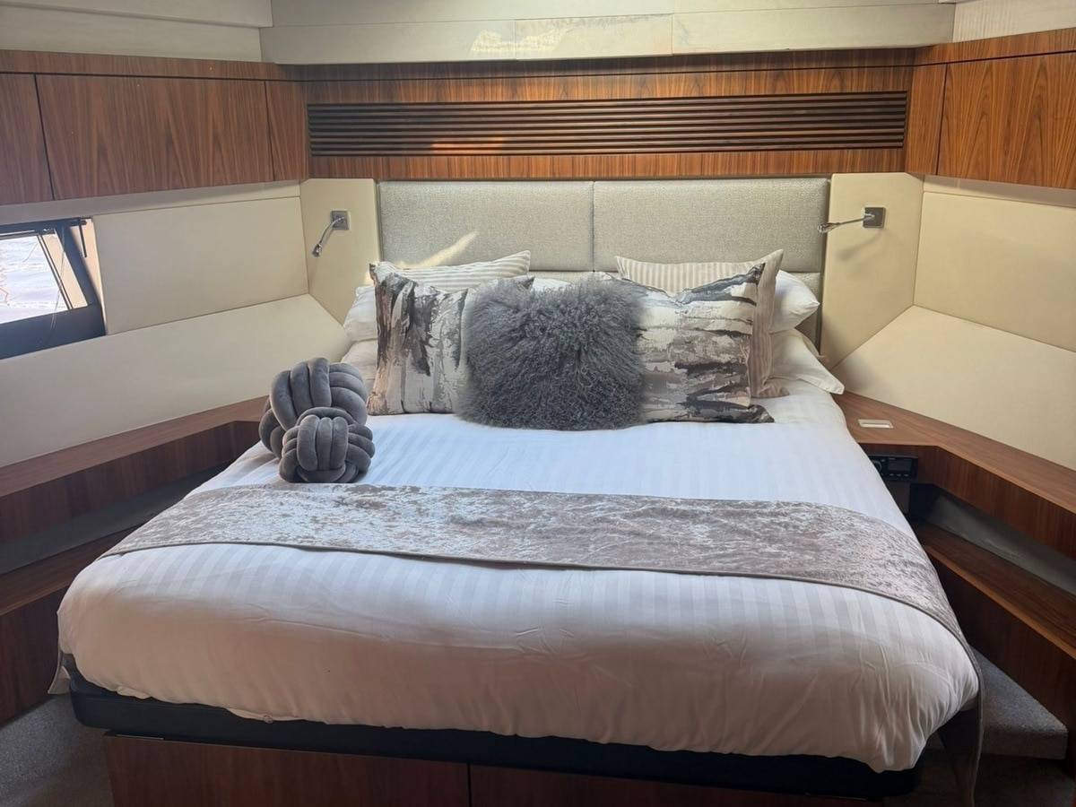 Fairline 50