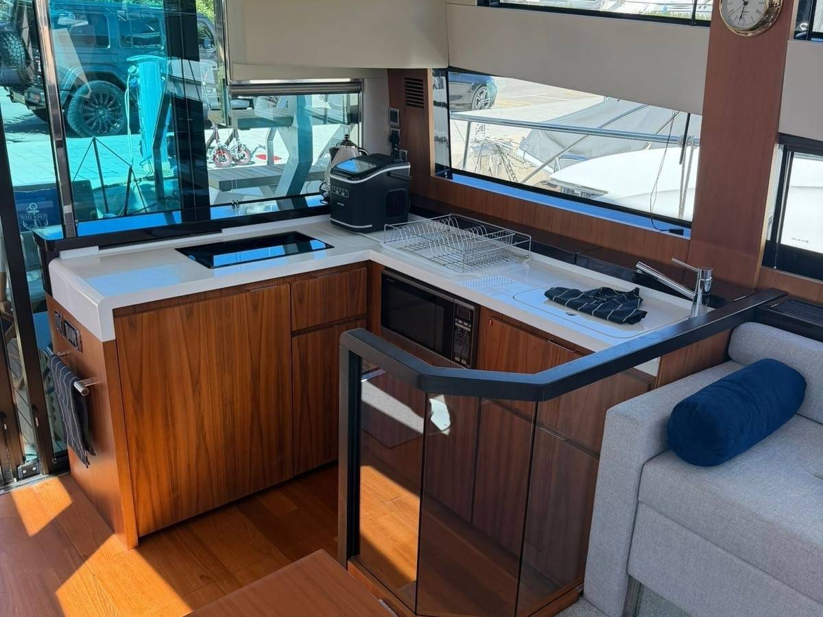 Fairline 50