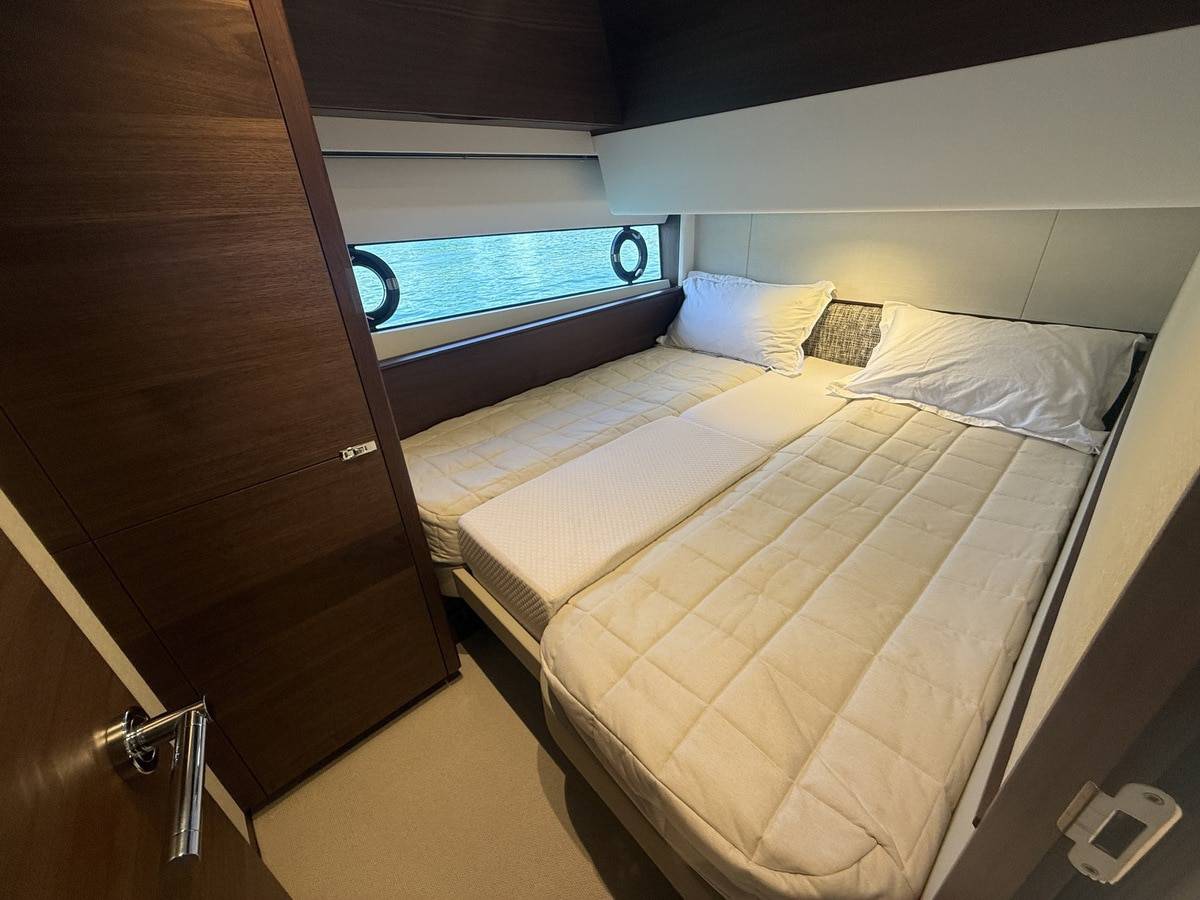 Princess 65